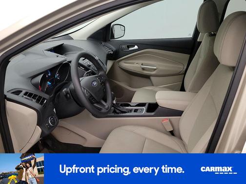 Gold 2017 Ford Escape SE