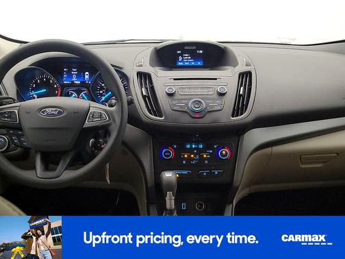 Gold 2017 Ford Escape SE