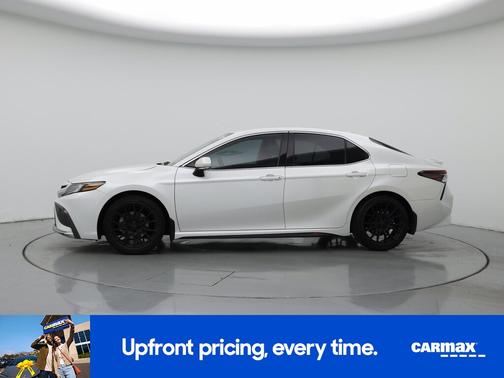 White 2021 Toyota Camry XSE