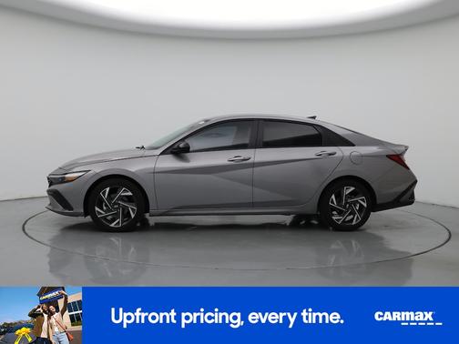 Silver 2025 Hyundai ELANTRA SEL Sport