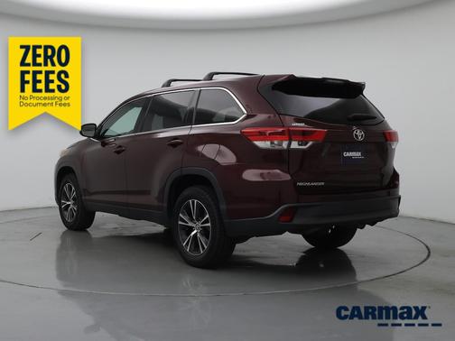 Burgundy 2019 Toyota Highlander LE