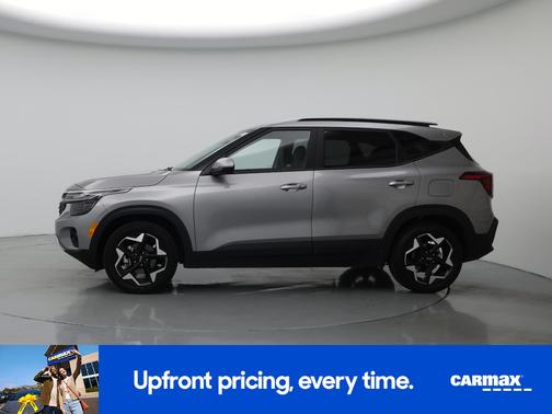 Gray 2025 Kia Seltos S