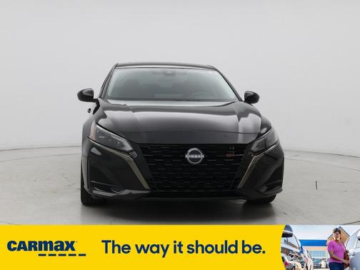 2023 Nissan Altima SR