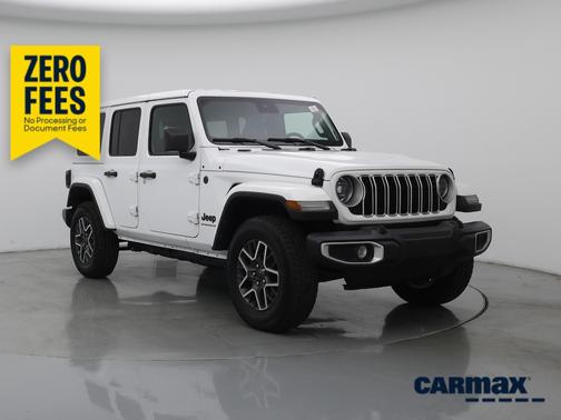 White 2025 Jeep Wrangler Sahara