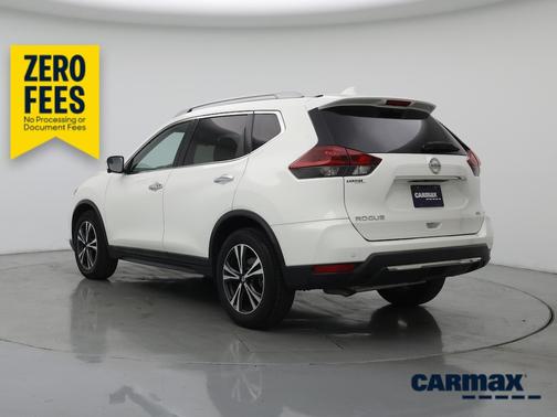 White 2020 Nissan Rogue SV