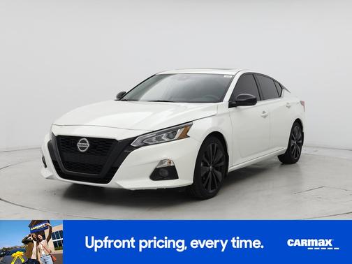 2022 Nissan Altima SR