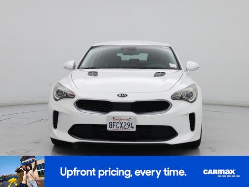 White 2018 Kia Stinger