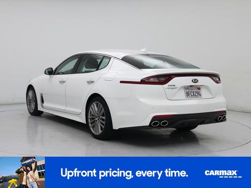 White 2018 Kia Stinger