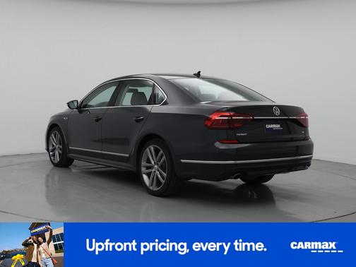 2017 Volkswagen Passat R-Line