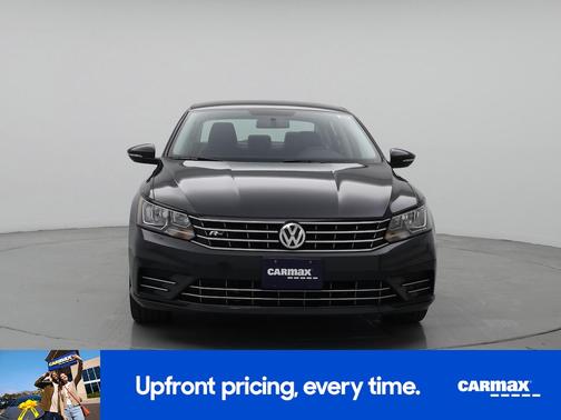 2017 Volkswagen Passat R-Line