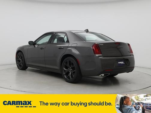 2022 Chrysler 300 S