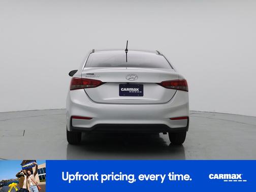 2022 Hyundai Accent SE