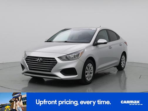 2022 Hyundai Accent SE