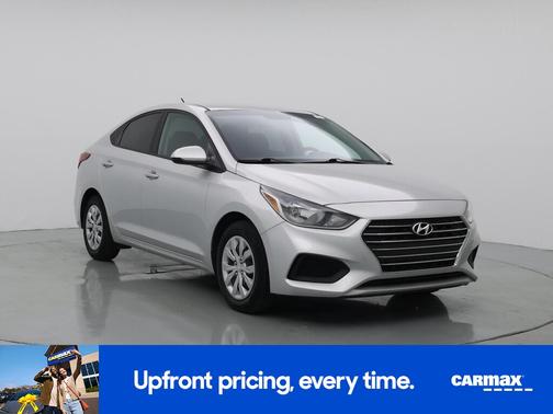 2022 Hyundai Accent SE