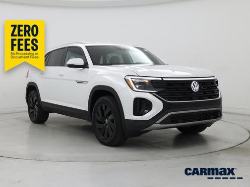 White 2026 Volkswagen Atlas Cross Sport SE w/Tech