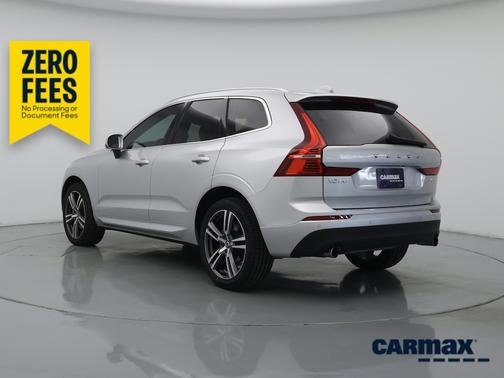 Silver 2021 Volvo XC60 T5 Momentum