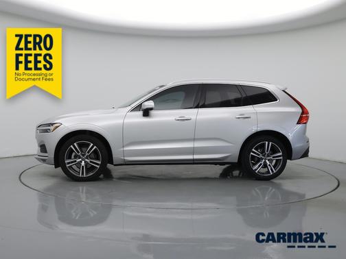 Silver 2021 Volvo XC60 T5 Momentum
