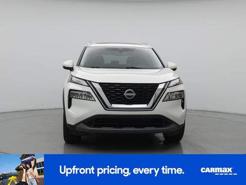 White 2022 Nissan Rogue SV