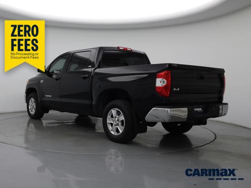 Black 2015 Toyota Tundra SR5