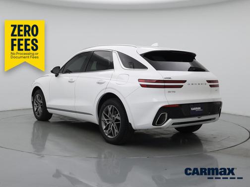 White 2022 Genesis GV70