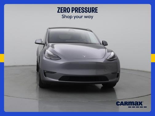 Gray 2025 Tesla Model Y Long Range