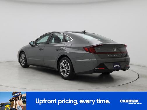 2022 Hyundai SONATA SEL