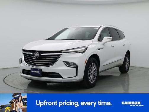 White 2024 Buick Enclave Premium