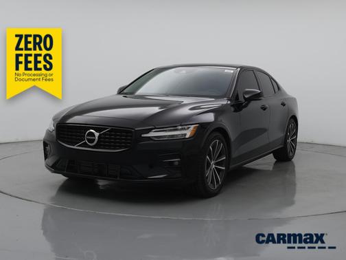 Black 2021 Volvo S60 T5 Momentum