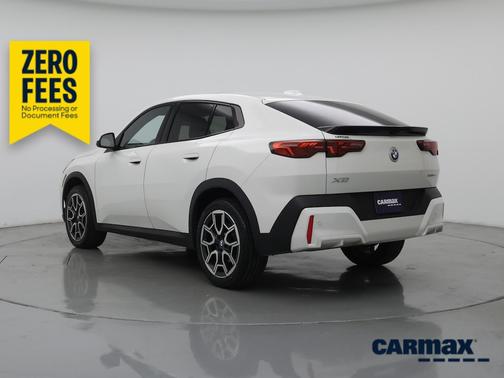 White 2025 BMW X2 XDrive28i