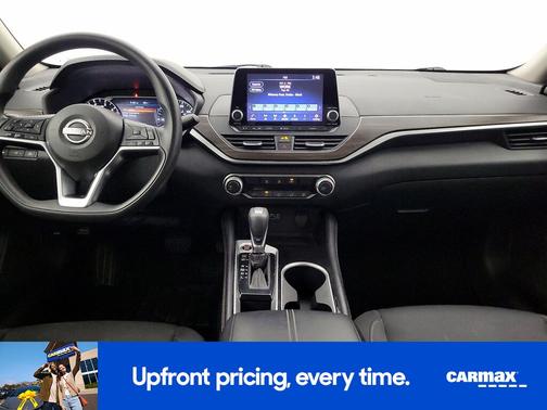 2023 Nissan Altima SV