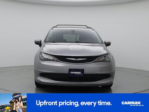 Gray 2021 Chrysler Voyager LXI