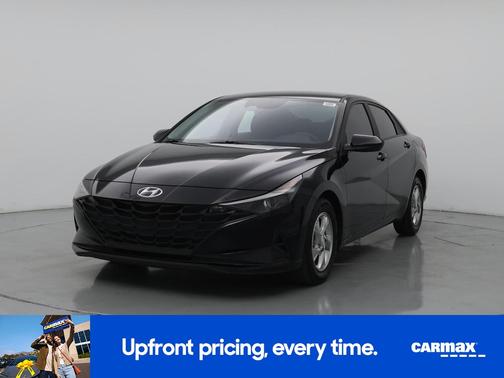 Black 2022 Hyundai ELANTRA SE