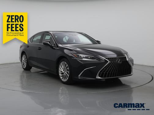 Black 2023 Lexus ES 300h Luxury