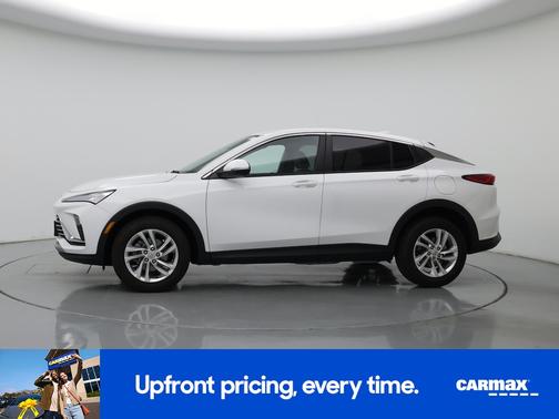 White 2025 Buick Envista Preferred