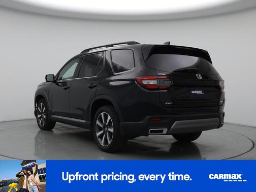 Black 2023 Honda Pilot Elite