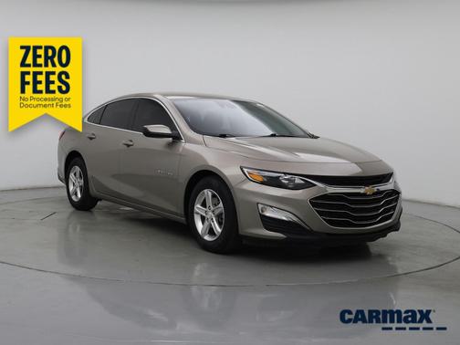 Gold 2022 Chevrolet Malibu LS