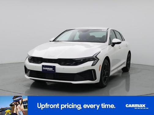 White 2025 Kia K5 LXS