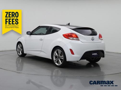 White 2017 Hyundai Veloster Value Edition