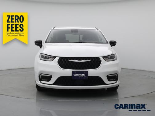 White 2024 Chrysler Pacifica Hybrid Select