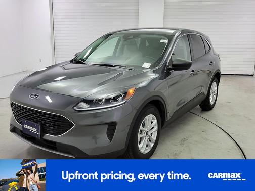 Gray 2022 Ford Escape SE