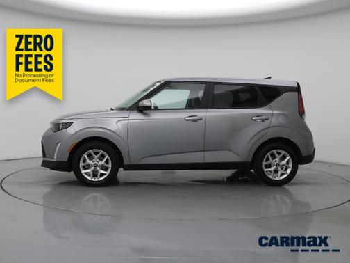 Gray 2025 Kia Soul LX