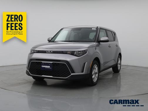 Gray 2025 Kia Soul LX