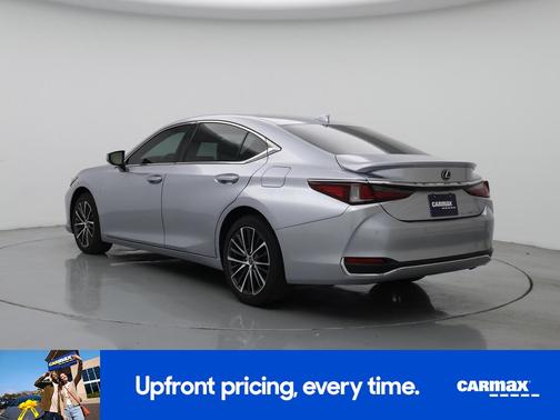 2022 Lexus ES 250 Luxury