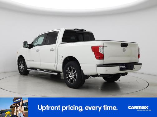 2020 Nissan Titan SV
