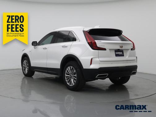 White 2025 Cadillac XT4 Premium Luxury