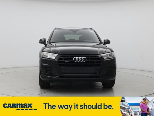 2020 Audi Q5 Titanium Premium