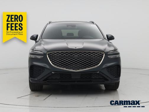 Green 2023 Genesis GV70