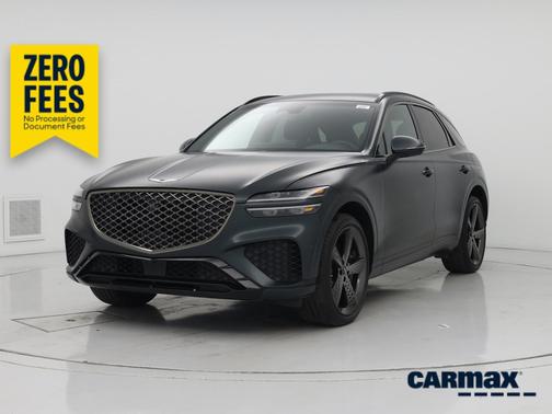 Green 2023 Genesis GV70