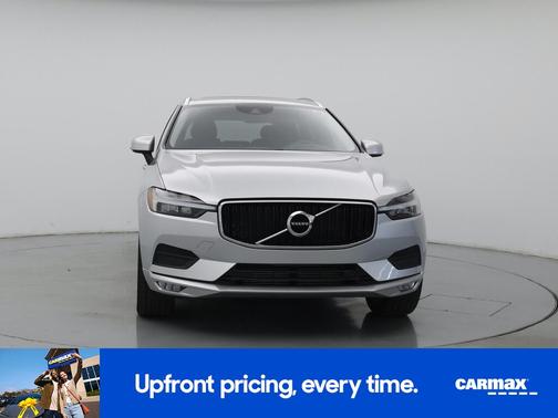 Silver 2021 Volvo XC60 T5 Momentum