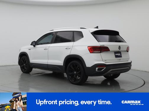White 2022 Volkswagen Taos SE